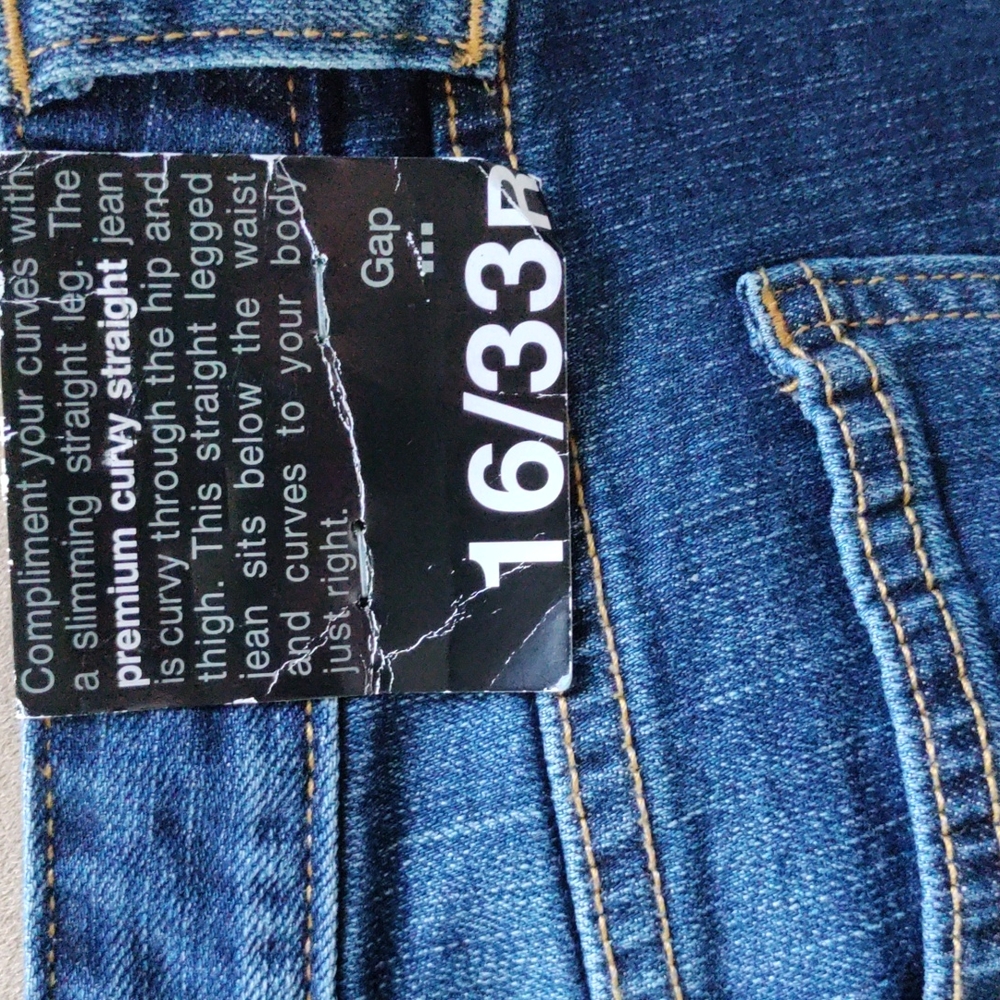 NWT!-{Gap}-Size 16-Women’s Premium Curvy Straight Denim Jeans - Picture 3 of 6